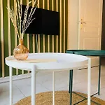 La Perle - Jacuzzi Balneo- Wifi - Parking Pv Appartamento Lunel (Herault)