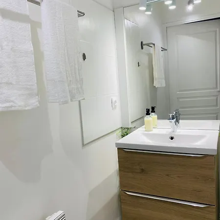 La Perle - Jacuzzi - Wifi - Parking Pv *